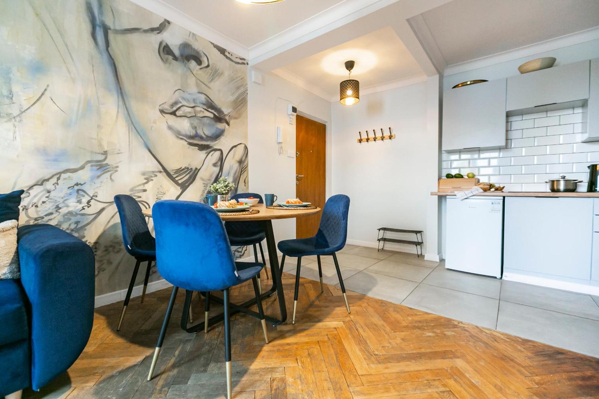 Nowogrodzka 78 - Apartament Dla 4 Osob - 200M Od Szpitala Klinicznego Na Lindleya - 1Km Do Dworca Centralnego - Wifi - Smart Tv 45 Cali 华沙 外观 照片