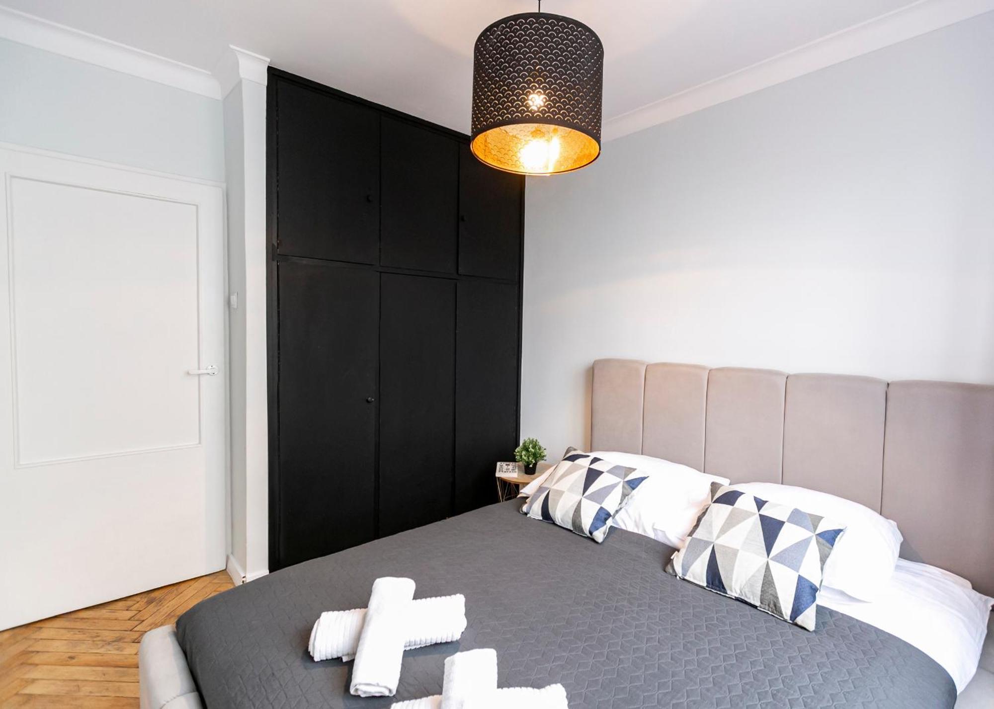 Nowogrodzka 78 - Apartament Dla 4 Osob - 200M Od Szpitala Klinicznego Na Lindleya - 1Km Do Dworca Centralnego - Wifi - Smart Tv 45 Cali 华沙 外观 照片
