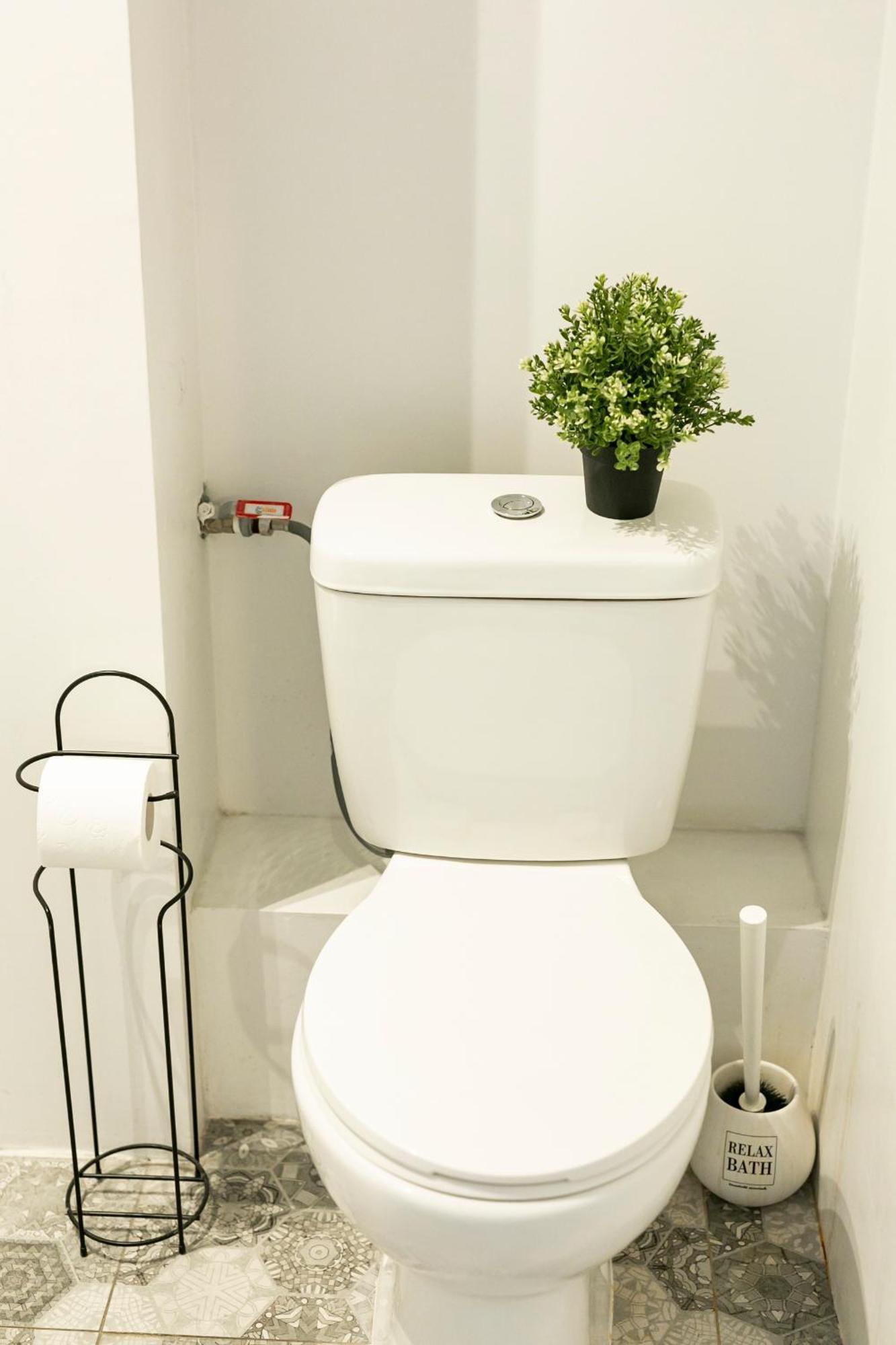 Nowogrodzka 78 - Apartament Dla 4 Osob - 200M Od Szpitala Klinicznego Na Lindleya - 1Km Do Dworca Centralnego - Wifi - Smart Tv 45 Cali 华沙 外观 照片
